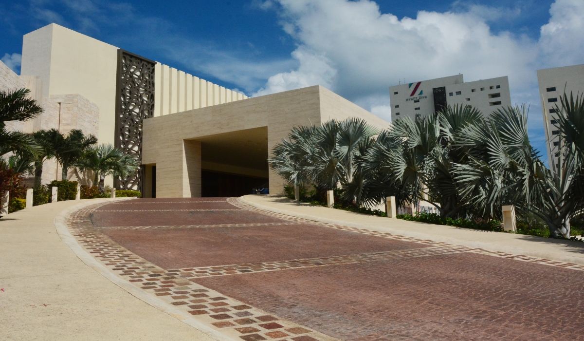 Al menos 800 concesionarios deberán garantizar el libre acceso a playas de Cancún