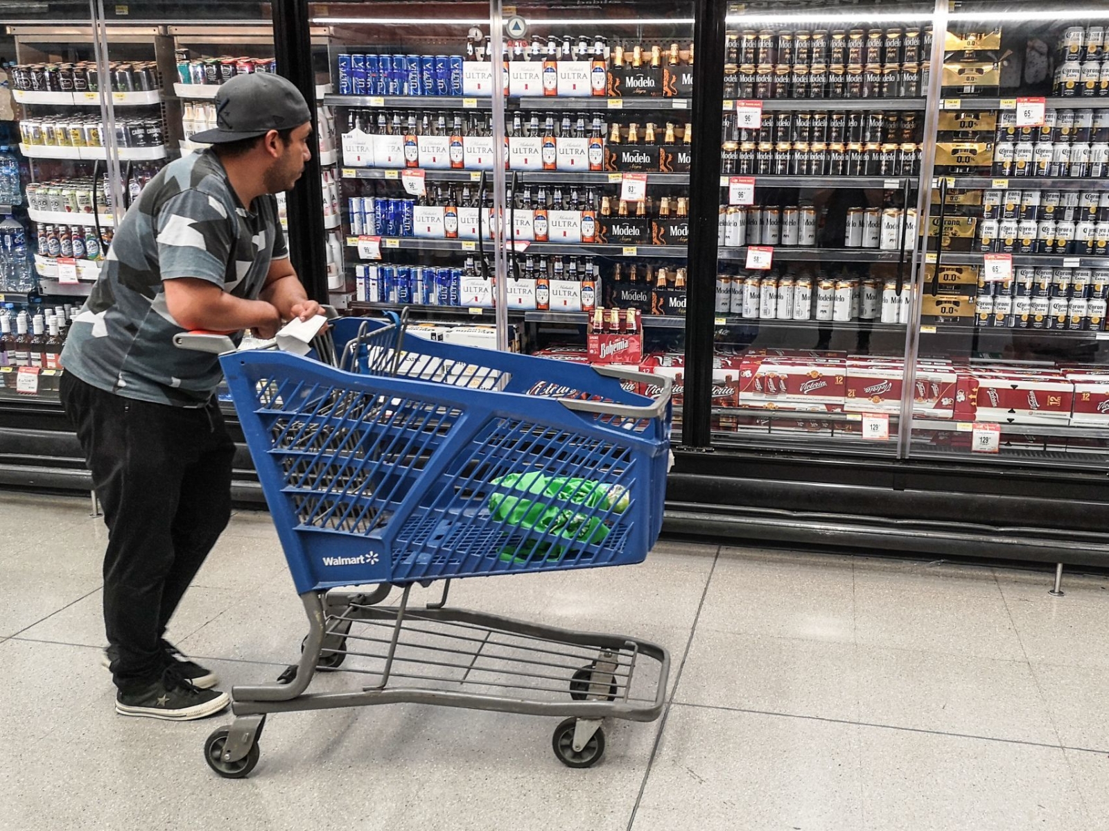 Loncherías, coctelerías y restaurantes deberán cumplir con lo establecido por la Comisión para la Protección contra Riesgos Sanitarios(Copriscam). Foto: Cuartoscuro Loncherías, coctelerías y restaurantes deberán cumplir con lo establecido por la Comisión para la Protección contra Riesgos Sanitarios(Copriscam). Foto: Cuartoscuro