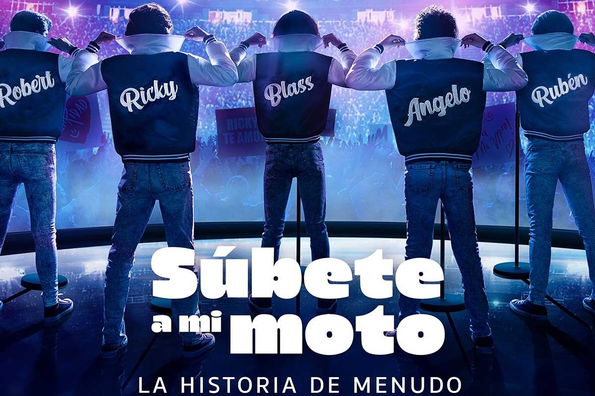 La banda tuvo 33 integrantes