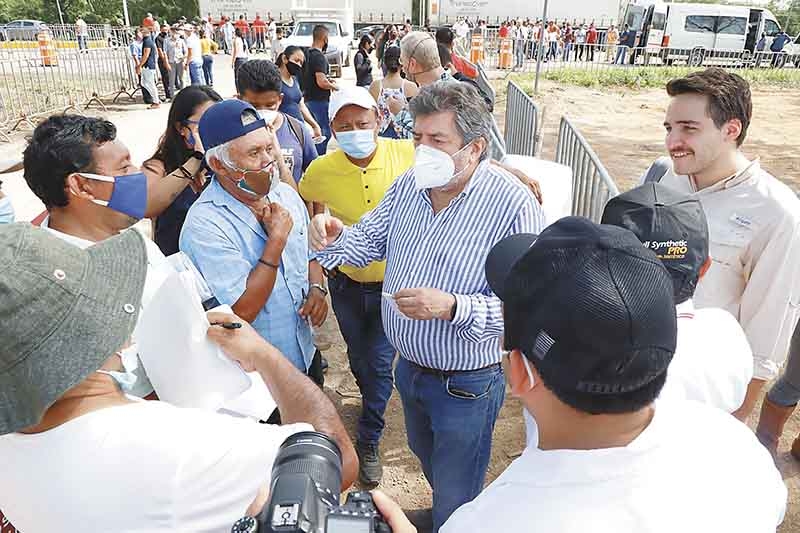 Los quejosos aseguran que hay alrededor de 4 millones de pesos que no se saben en dónde quedaron. Foto: Martín Zetina Los quejosos aseguran que hay alrededor de 4 millones de pesos que no se saben en dónde quedaron. Foto: Martín Zetina