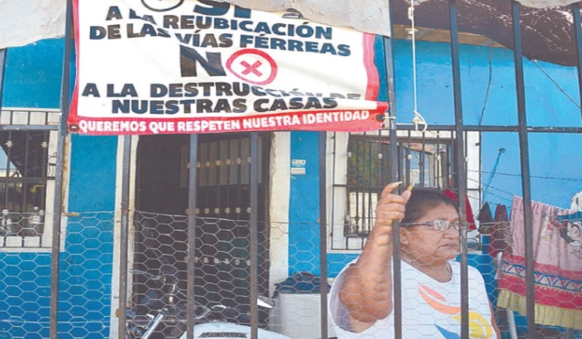 Argumentan que a pesar de que las familias residen desde hace décadas, son espacios peligrosos para vivir. Foto: Alan Gómez.