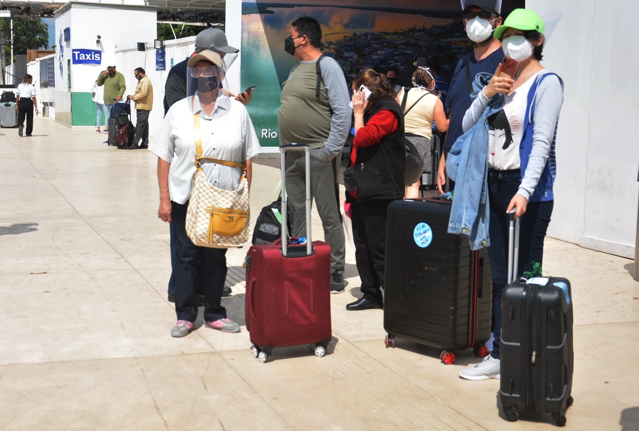 Fueron cuatro las aerolíneas que operaron el día de hoy Foto: Elena Gómez Fueron cuatro las aerolíneas que operaron el día de hoy Foto: Elena Gómez