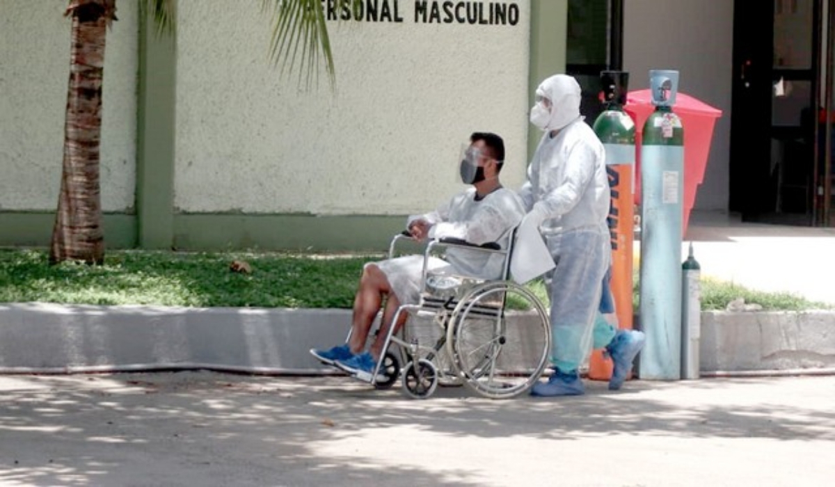 En caso de presentar alguna sintomatología, recomiendan asistir a la unidad médica. Foto: Lucio Blanco.