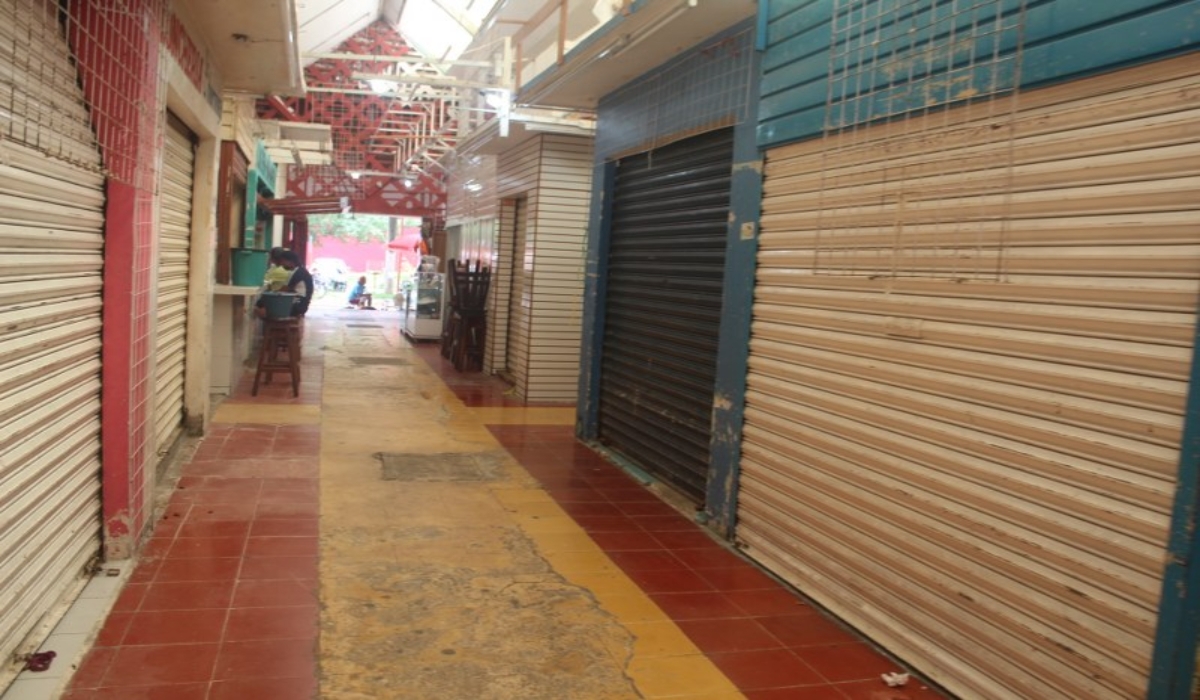 La crisis sanitaria generó una parálisis económica en la capital del estado y zonas conurbadas. Foto Manuel Collí.