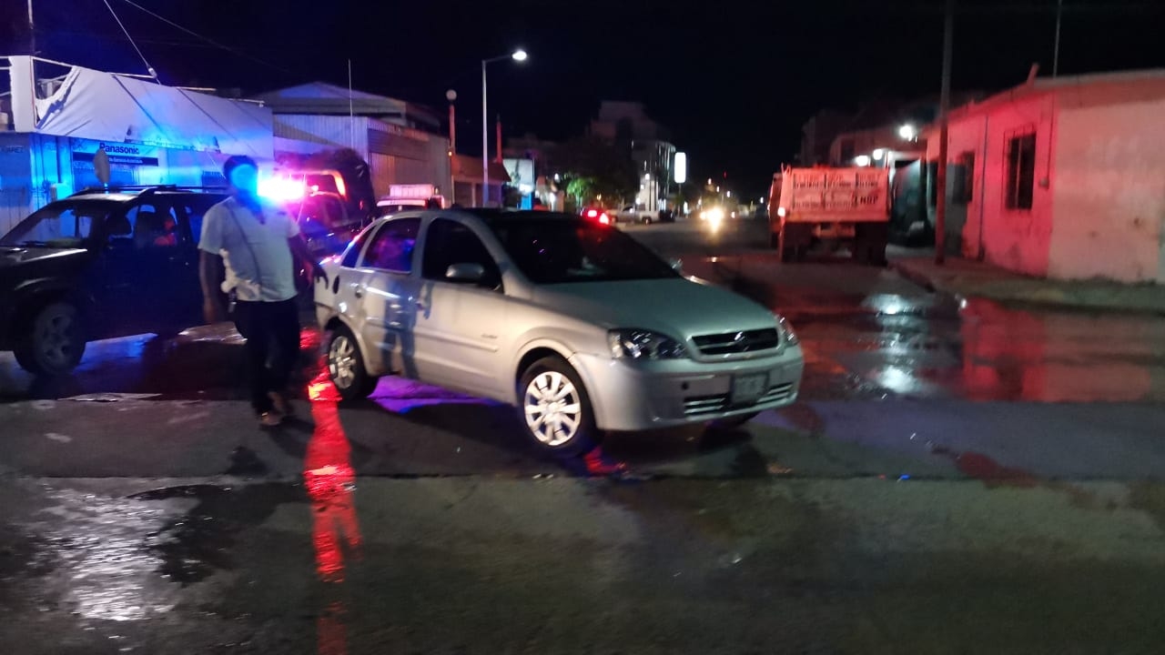 20 mil pesos fue el saldo del accidente automovilístico. Foto: Ricardo Jiménez 20 mil pesos fue el saldo del accidente automovilístico. Foto: Ricardo Jiménez