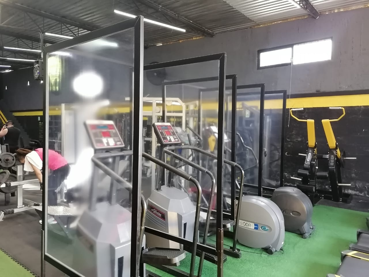 El protocolo de limpieza e higiene, es vital para la recuperación de clientes. Foto: Emmanuel Sansores El protocolo de limpieza e higiene, es vital para la recuperación de clientes. Foto: Emmanuel Sansores
