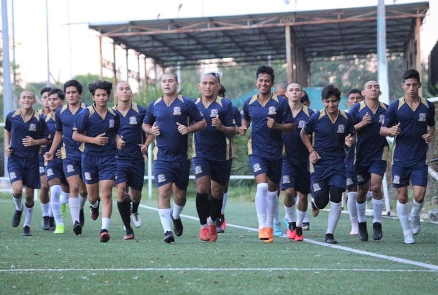 El plantel ganó su primera partido en el grupo 1 de la zona sur tras vencer a Cancún FC por 3 goles a 2. Foto: Angel Abraham Ramón González El plantel ganó su primera partido en el grupo 1 de la zona sur tras vencer a Cancún FC por 3 goles a 2. Foto: Angel Abraham Ramón González