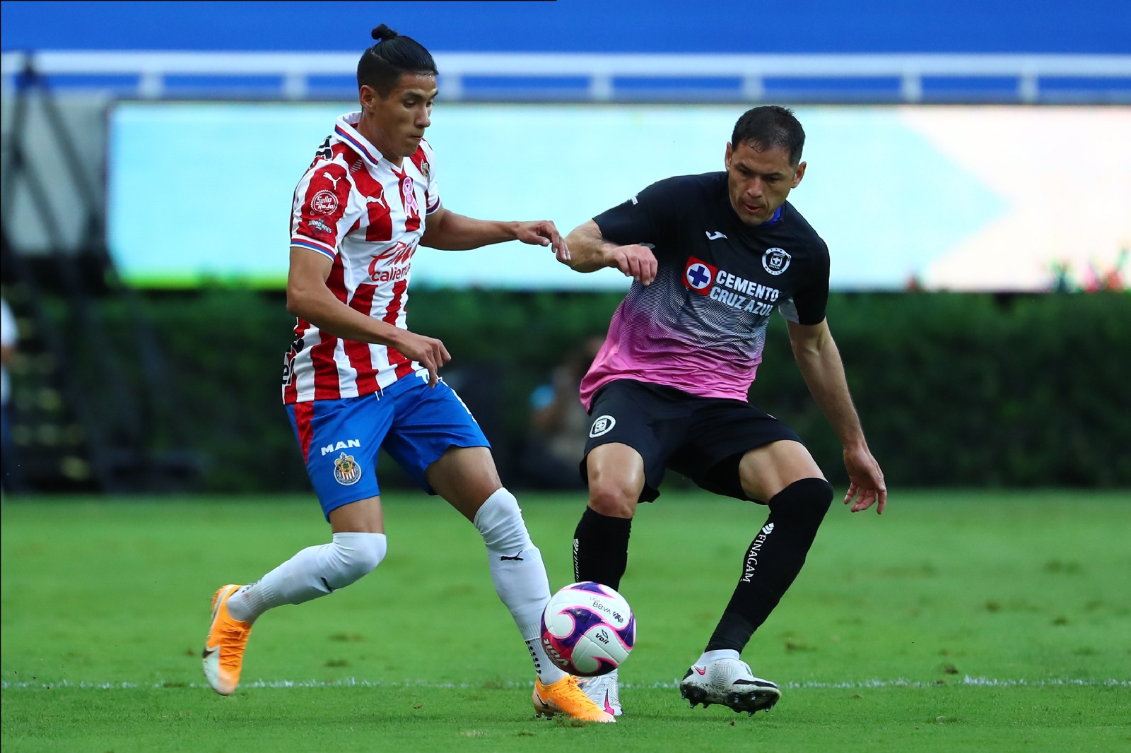 Las Chivas no pudieron hacer nada frente al arco de La Máquina Foto: @chivastvmx Las Chivas no pudieron hacer nada frente al arco de La Máquina Foto: @chivastvmx