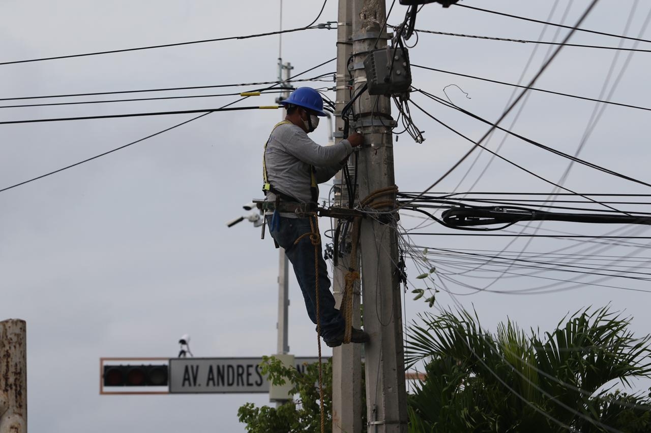 Se tendrán cortes de luz en Yucatán