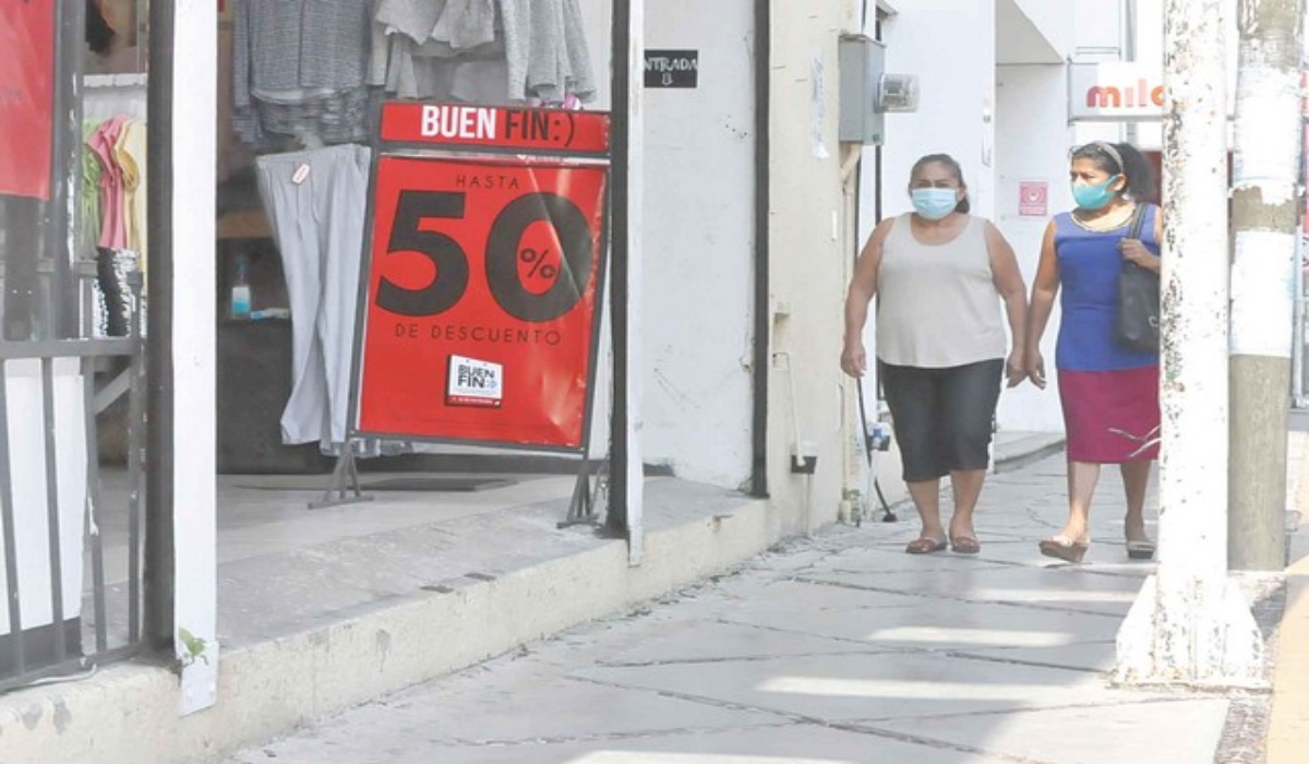 "No es como hace un año", se lamentaron los vendedores. Foto: Agustín Ferrer.