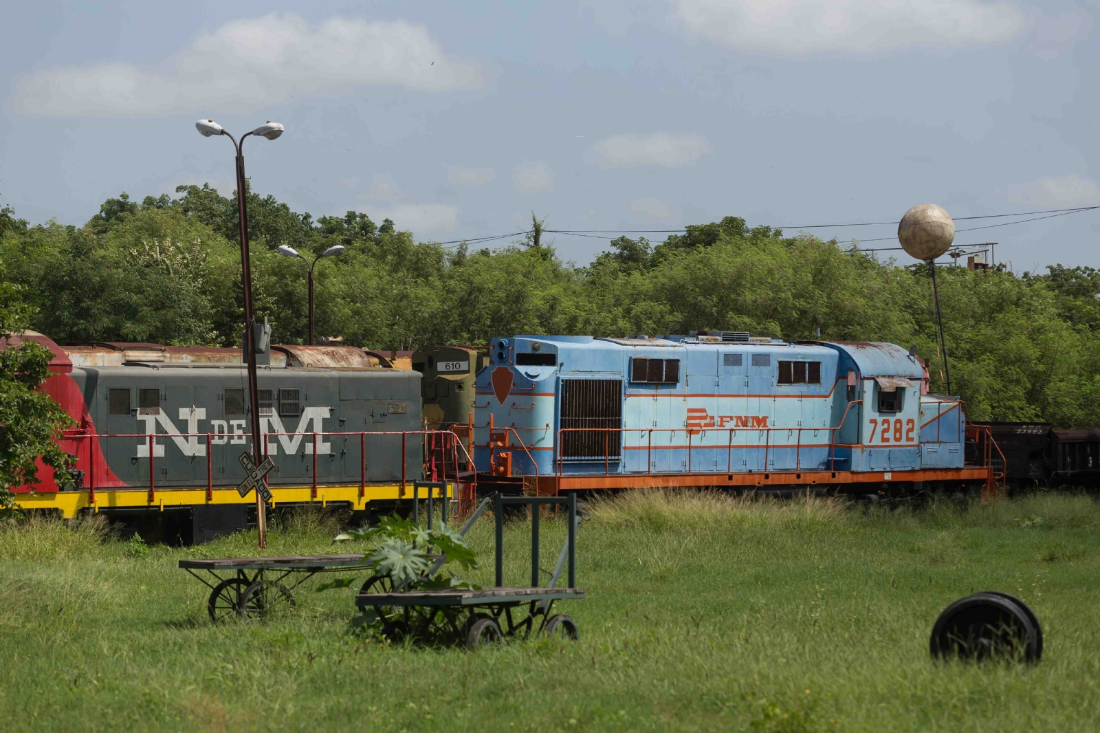 Fonatur licita primeros 27 vagones del Tren Maya