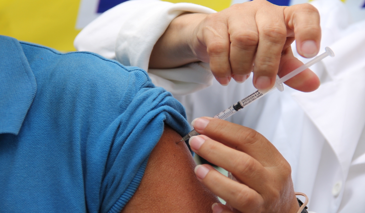 La posibilidad de probar un nuevo medicamento para combatir el SARS-CoV-2 causa miedo por las consecuencias futuras que se generen. La posibilidad de probar un nuevo medicamento para combatir el SARS-CoV-2 causa miedo por las consecuencias futuras que se generen.