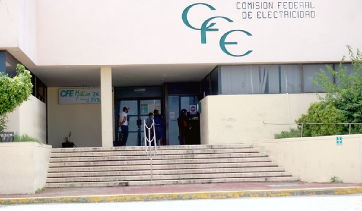 La CFE encabeza la lista por cobros excesivos e interrupciones injustificadas del servicio eléctrico. Foto: Jorge Chan.