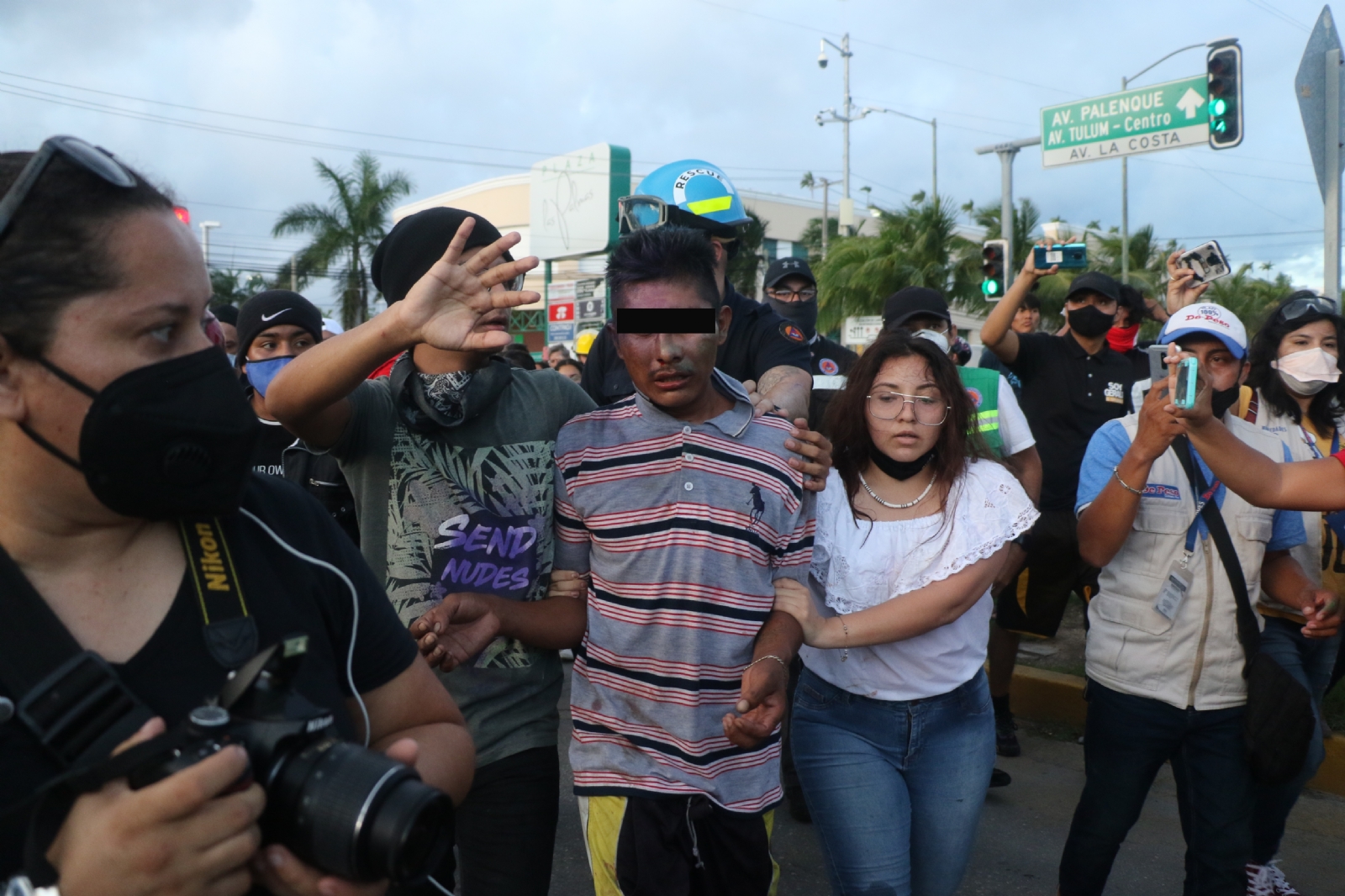 Protección Civil evitó que fuera linchado y lo entregó a las autoridades correspondientes.