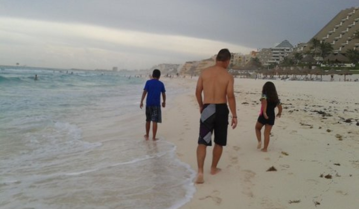 Este miércoles hay probabilidad de lluvia del 84% en Cancún. Este miércoles hay probabilidad de lluvia del 84% en Cancún.
