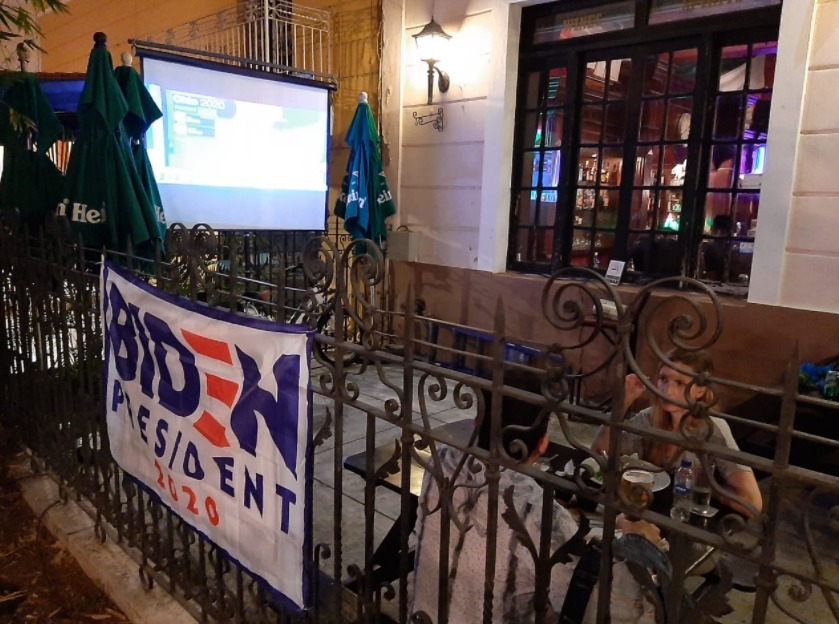Estadounidenses en Yucatán esperan victoria de Biden en las elecciones presidenciales