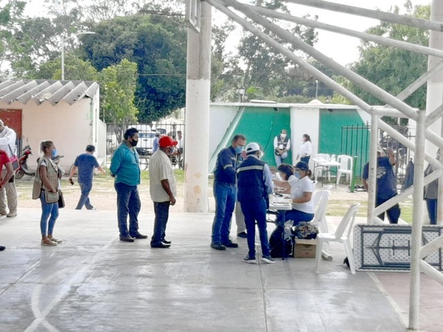 Para evaluar el seguimiento del Tren Maya se llevó a cabo una
reunión con representantes de comunidades.