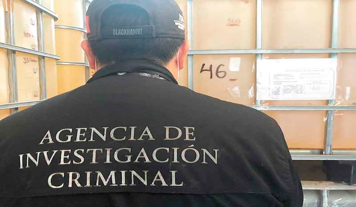 Una llamada anónima alertó a las autoridades de que en ese lugar se almacenaba combustible de manera ilegal. Foto: Por Esto!