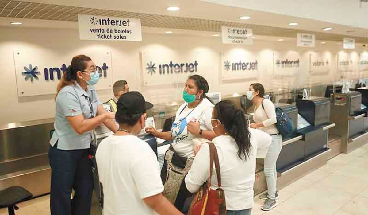 La Profeco emitió una alerta para que usuarios no compren boletos de esta línea aérea. Foto: Edwin Aguilar. La Profeco emitió una alerta para que usuarios no compren boletos de esta línea aérea. Foto: Edwin Aguilar.