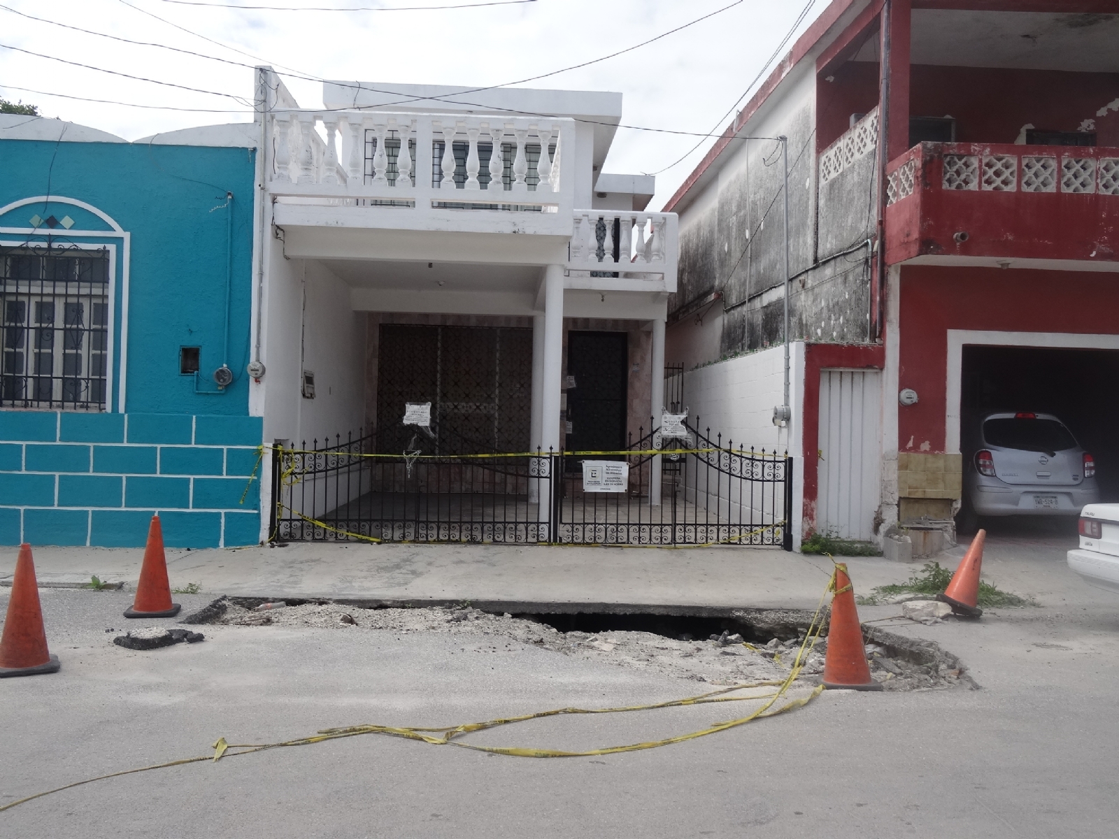 El domicilio donde ocurrió el hallazgo está ubicado en el centro de Progreso, cerca del Palacio Municipal. Foto: Julio Jiménez Mendoza.
