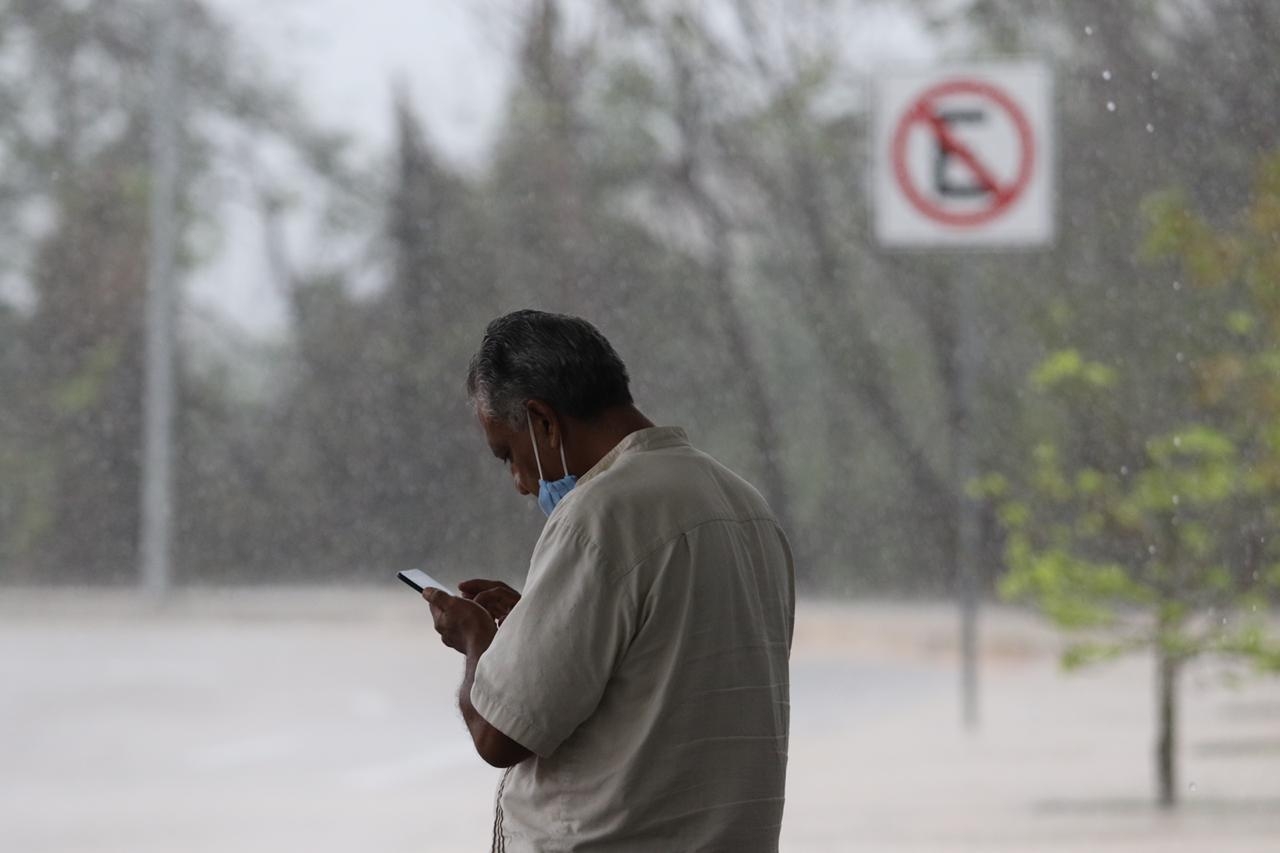 Se espera una temperatura máxima de 28 °C en Cancún