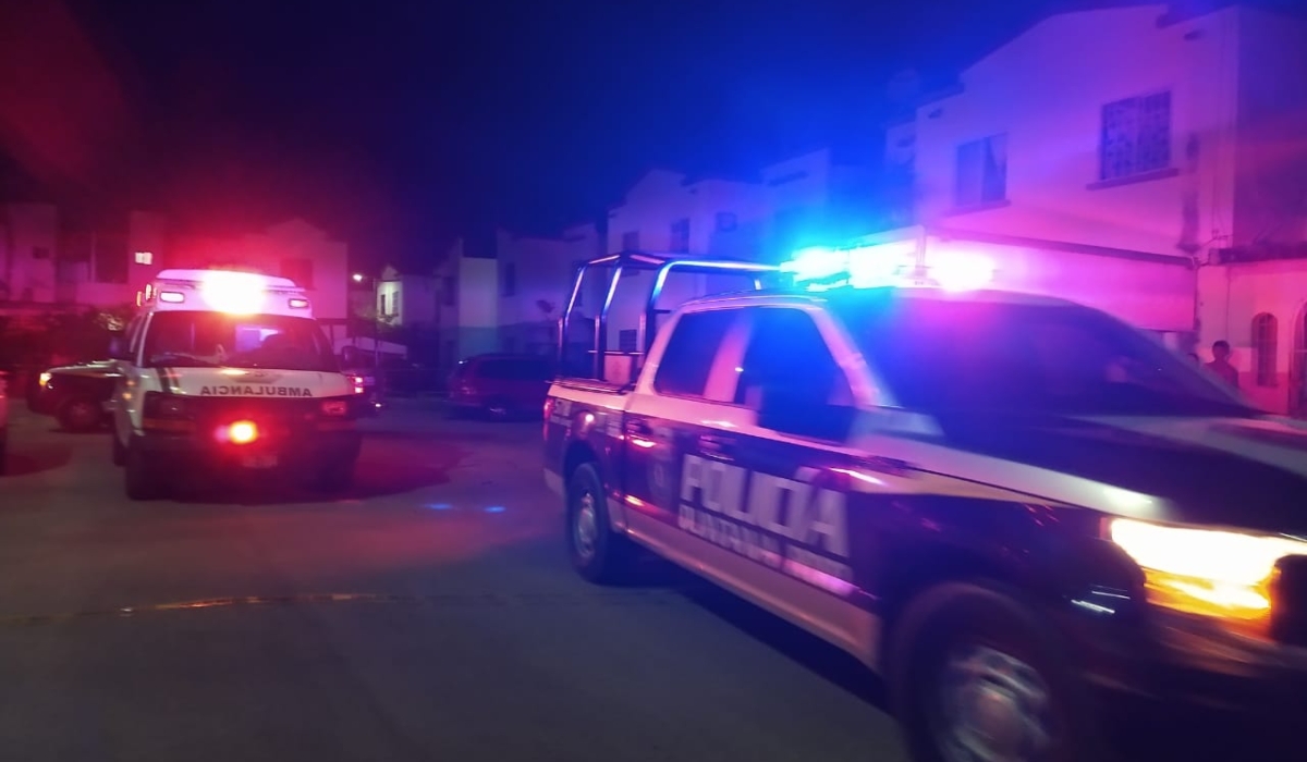 Paramédicos confirmaron el deceso, el hombre permanece en calidad de desconocido. Foto: Jazmín Rodríguez.