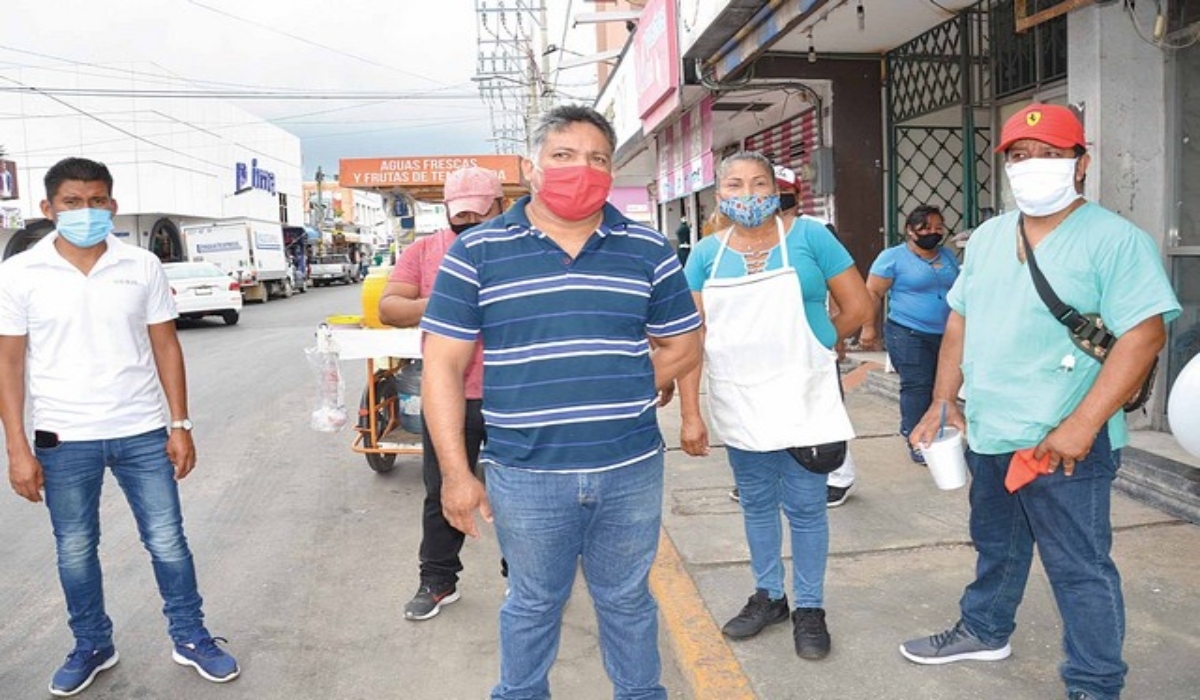 Los comerciantes sostuvieron una reunieron con el titular de Gobernación Municipal.