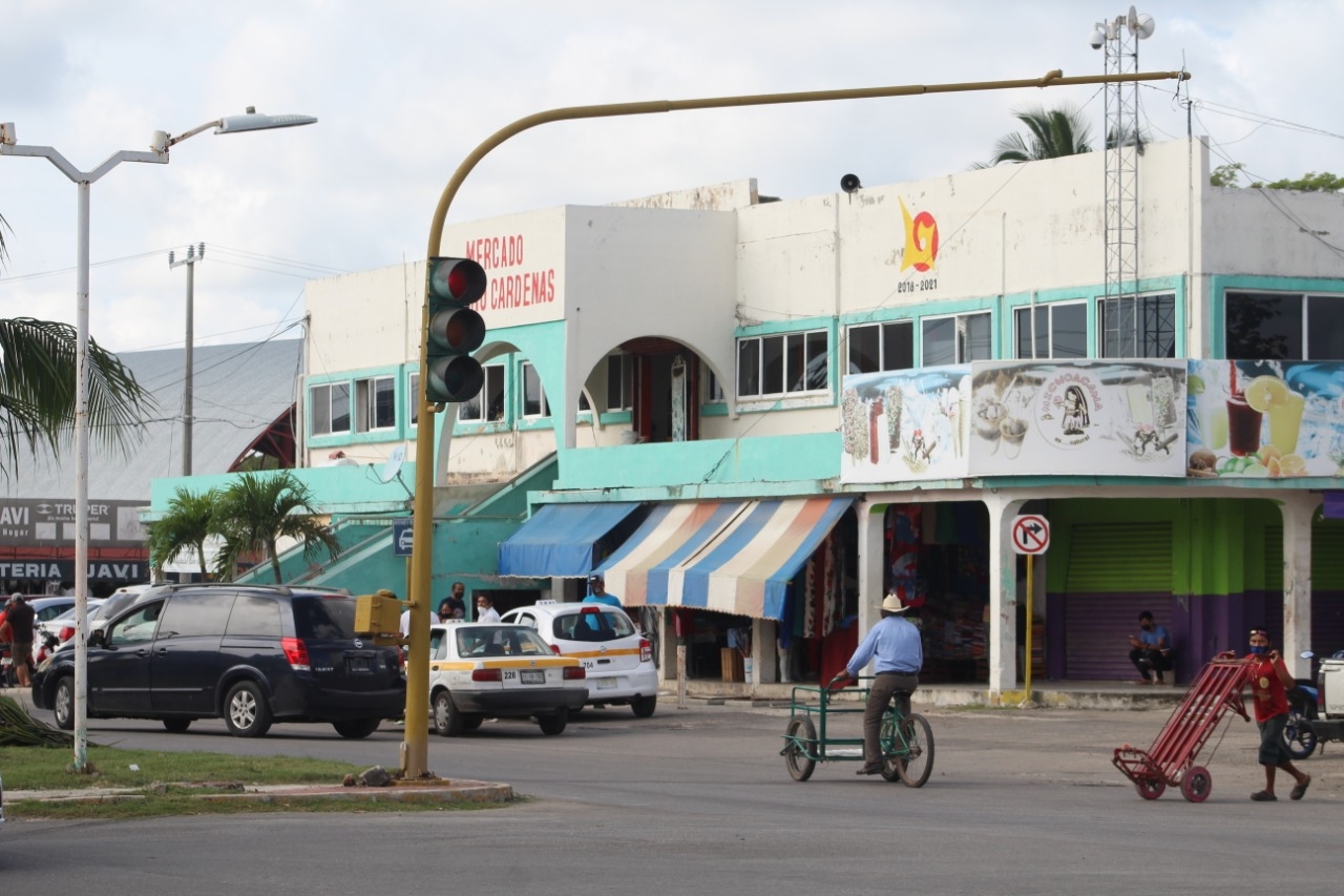 La colonia Adolfo López Mateos, donde se ubica dicho mercado, acumula 20 casos activos de COVID-19 La colonia Adolfo López Mateos, donde se ubica dicho mercado, acumula 20 casos activos de COVID-19