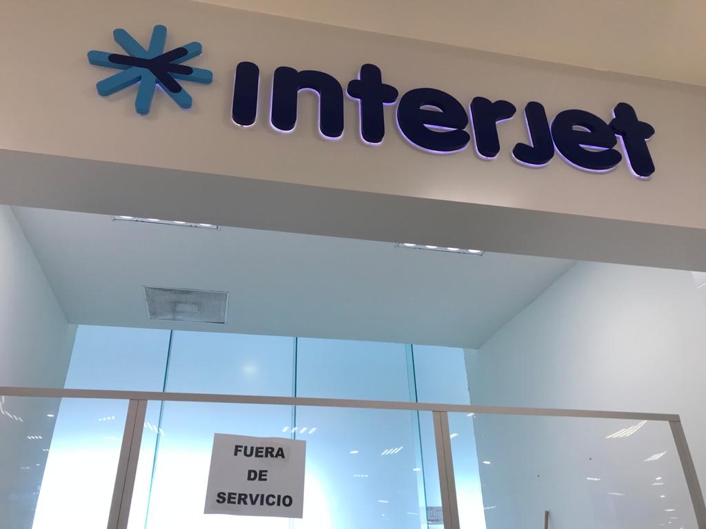 La medida fue tomada directamente por la aerolínea, al no lograr resolver sus problemas internos y económicos