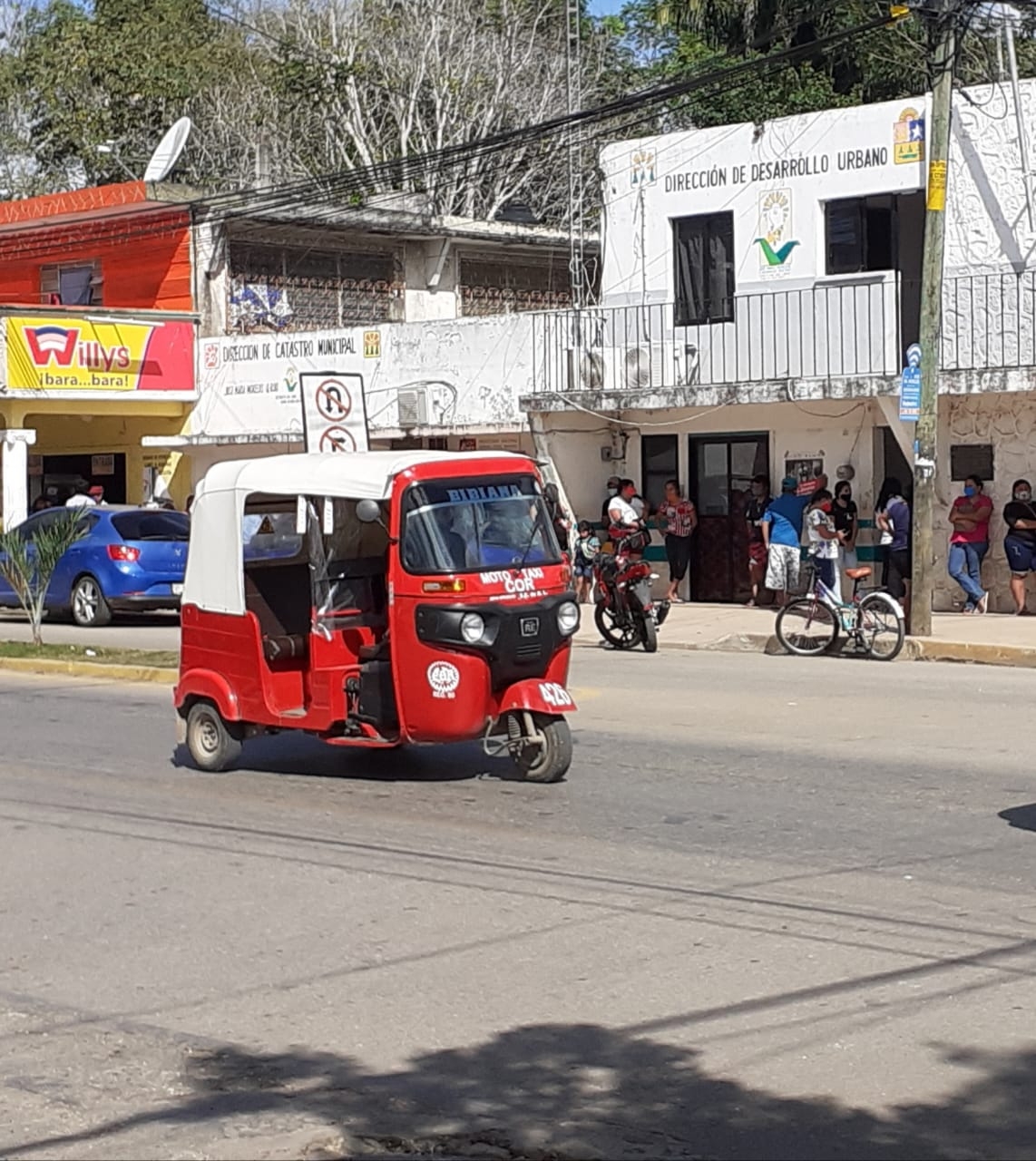 Los mototaxis espera que el semáforo por COVID-19 se mantenga en verde aumentar su trabajo Los mototaxis espera que el semáforo por COVID-19 se mantenga en verde aumentar su trabajo