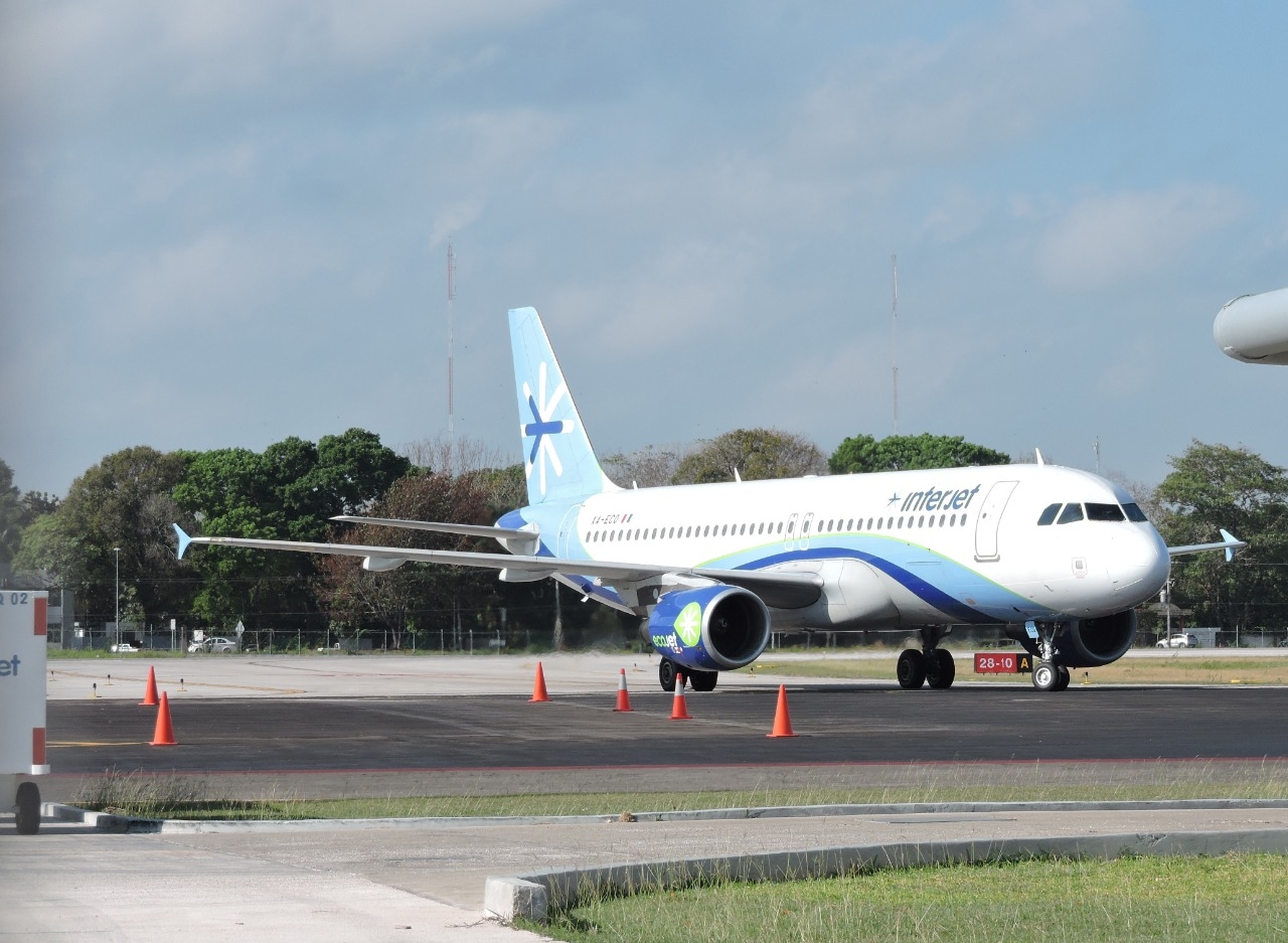 Hasta el momento, no se ha notificado de manera oficial sobre posibles afectaciones en las operaciones del Aeropuerto de Chetumal Hasta el momento, no se ha notificado de manera oficial sobre posibles afectaciones en las operaciones del Aeropuerto de Chetumal