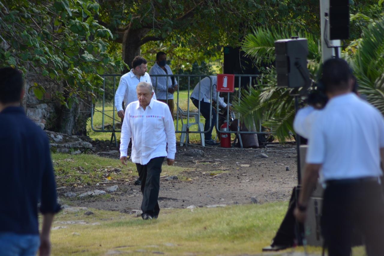 En el tercer día de la gira para supervisar los avances del Tren Maya, el presidente Andrés Manuel López Obrador arribó a Tulum En el tercer día de la gira para supervisar los avances del Tren Maya, el presidente Andrés Manuel López Obrador arribó a Tulum