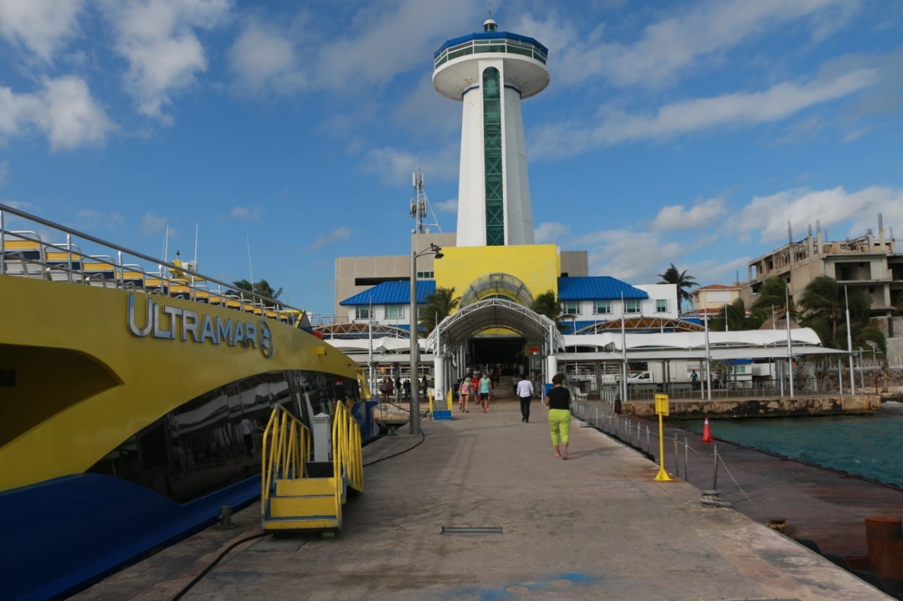 La terminal de Puerto Juárez en Cancún lució con un flujo moderado de personas La terminal de Puerto Juárez en Cancún lució con un flujo moderado de personas
