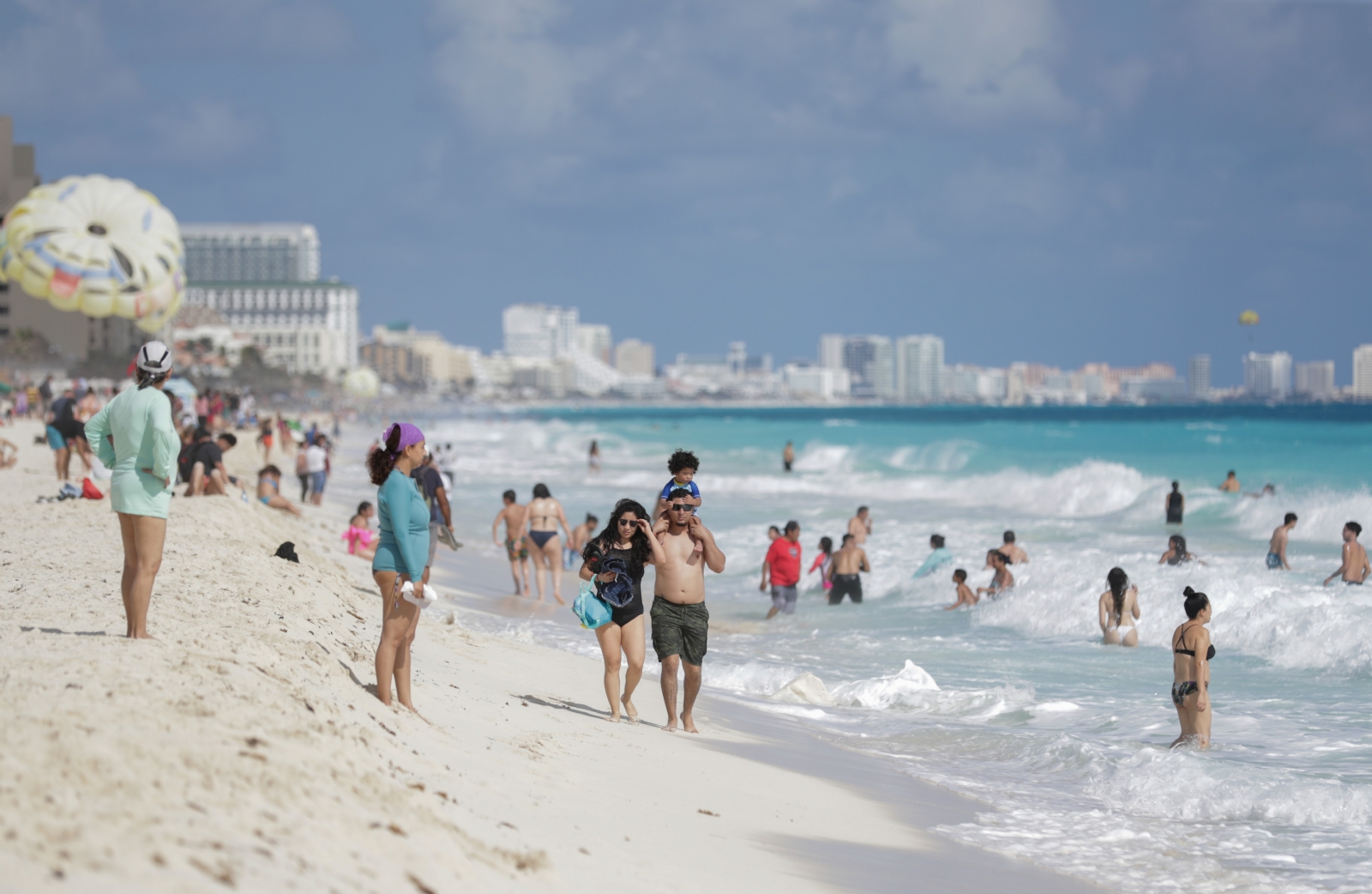 Hasta ahora están abiertos 180 hoteles, representando un total de 46 mil 701 habitaciones disponibles