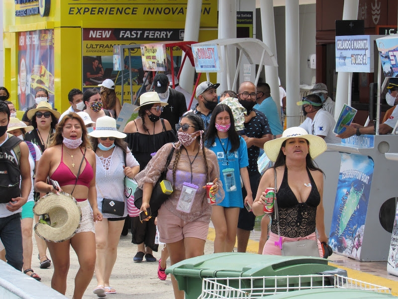 Poco más de 50 por ciento de los usuarios de la ruta federal son turistas