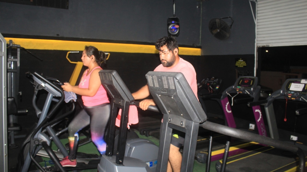 La última modificación a las actividades permitidas por el gobierno estatal deja en suspensión a los gimnasios y centros deportivos La última modificación a las actividades permitidas por el gobierno estatal deja en suspensión a los gimnasios y centros deportivos