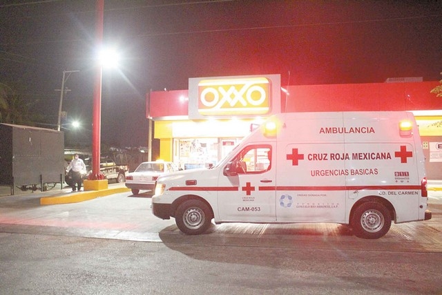 Amenazan con pistola para robar comercio en Ciudad del Carmen