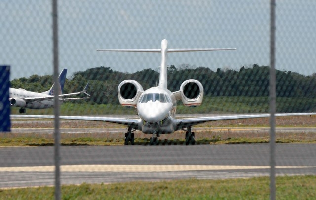 Avioneta desplomada en Cancún pertenece a "escuela patito"