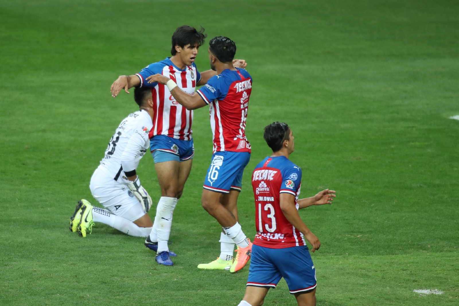 Foto: Twitter @Chivas
Foto: Twitter @Chivas