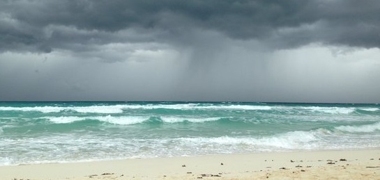Coeproc informó que se mantiene la afluencia de aire marítimo tropical con variable contenido de humedad proveniente principalmente del Mar Caribe y del Golfo de México hacia la región peninsular Coeproc informó que se mantiene la afluencia de aire marítimo tropical con variable contenido de humedad proveniente principalmente del Mar Caribe y del Golfo de México hacia la región peninsular