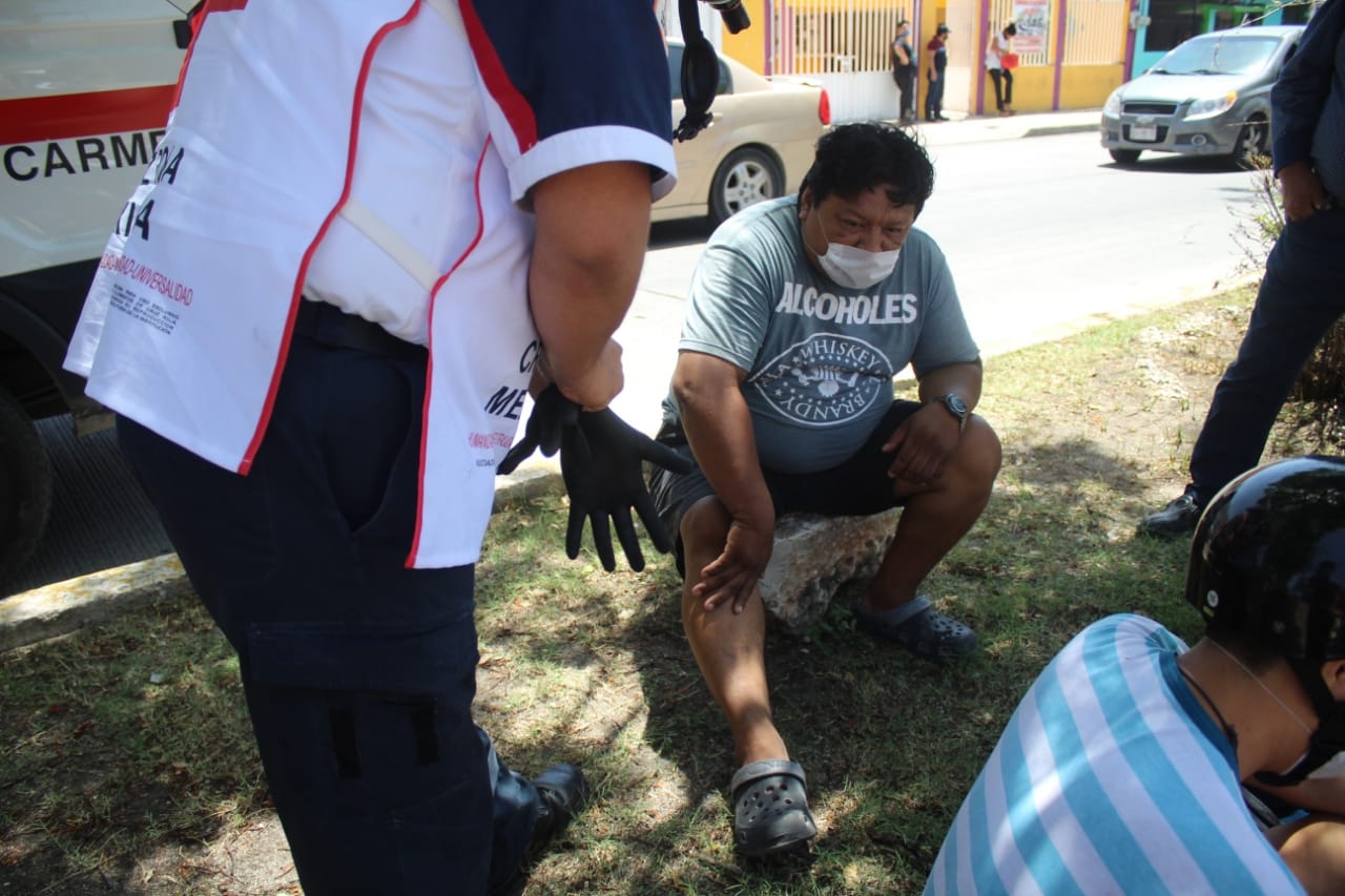 Aspectos del accidente entre dos motociclistas y un vehículo en Ciudad del Carmen Aspectos del accidente entre dos motociclistas y un vehículo en Ciudad del Carmen