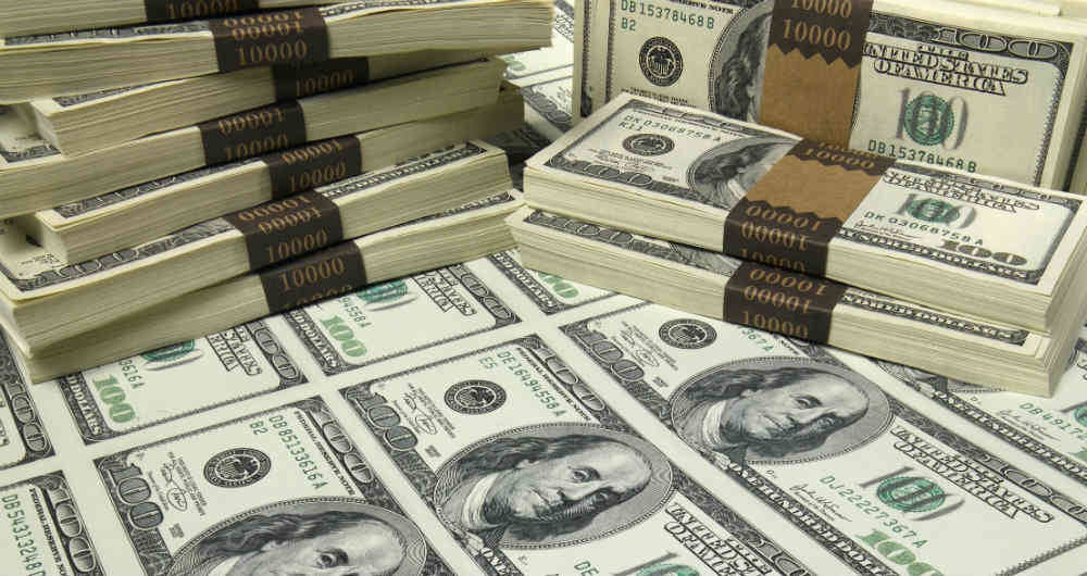 El dólar se cotizó levemente por arriba de los 20 pesos mexicanos, según la casa de cambio dentro del Aeropuerto Internacional de Cancún El dólar se cotizó levemente por arriba de los 20 pesos mexicanos, según la casa de cambio dentro del Aeropuerto Internacional de Cancún
