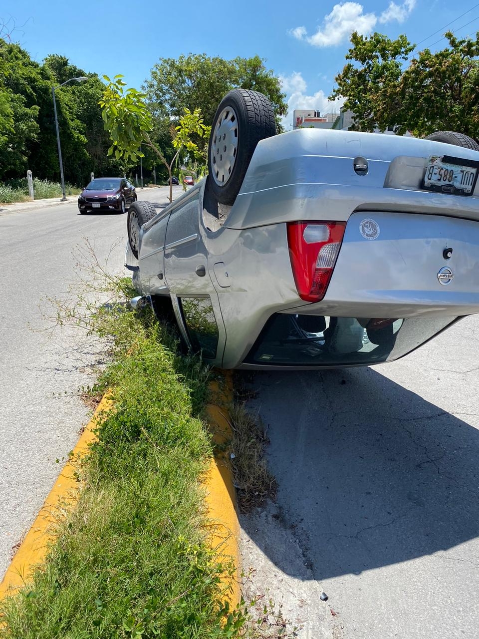 Accidente en la Avenida Tecnológico de Cancún Accidente en la Avenida Tecnológico de Cancún