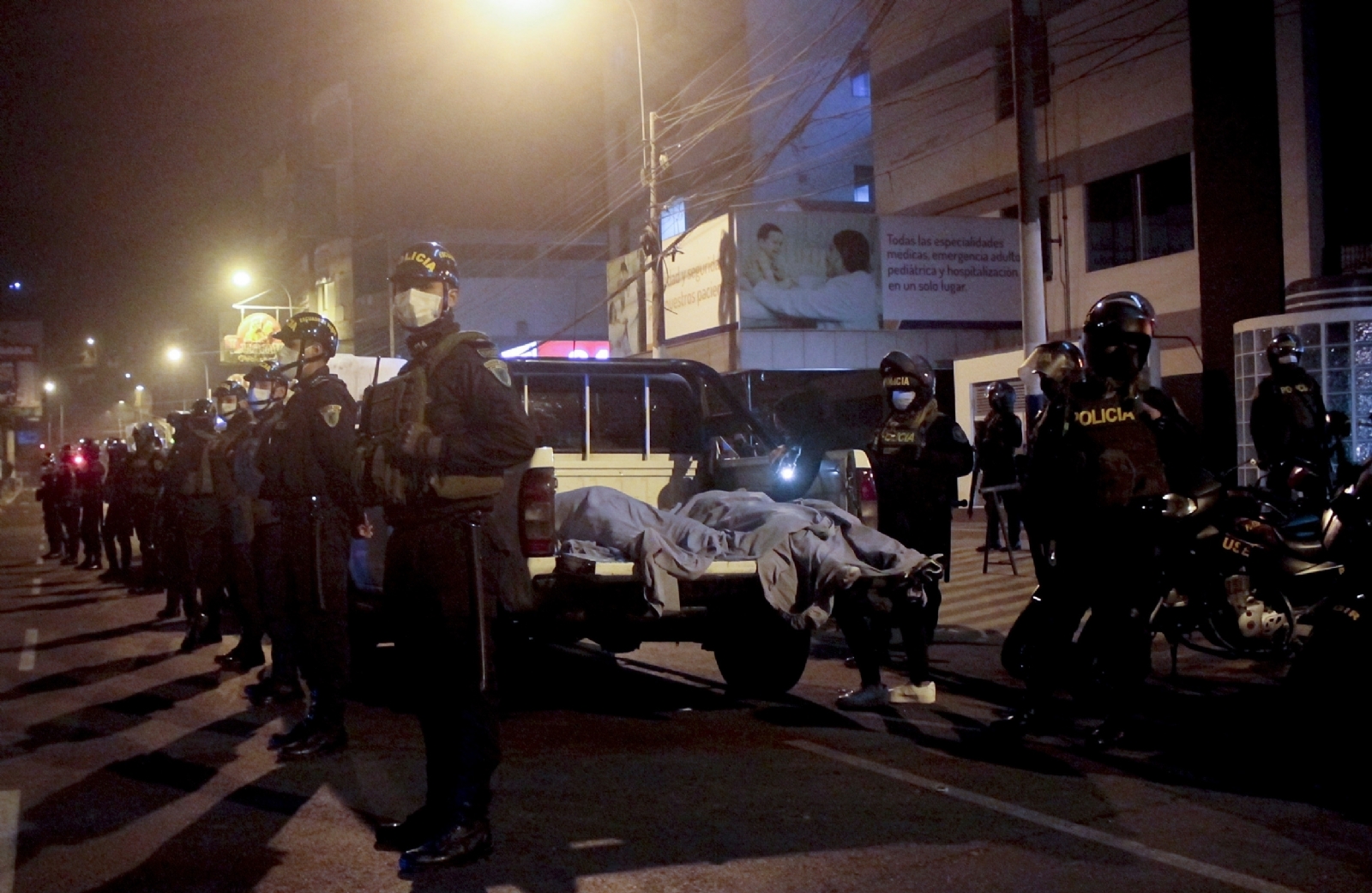 El hecho ocurrió en un local del barrio Los Olivos (AP)