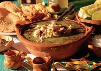 El pozole incluye los tres elementos del Plato del Buen Comer, pero hay que servirse poco y no repetir, dicen expertos