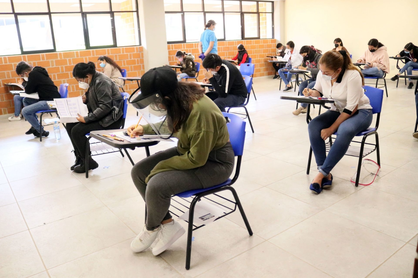 El apoyo económico se recibe mensualmente durante un tiempo de 11 meses