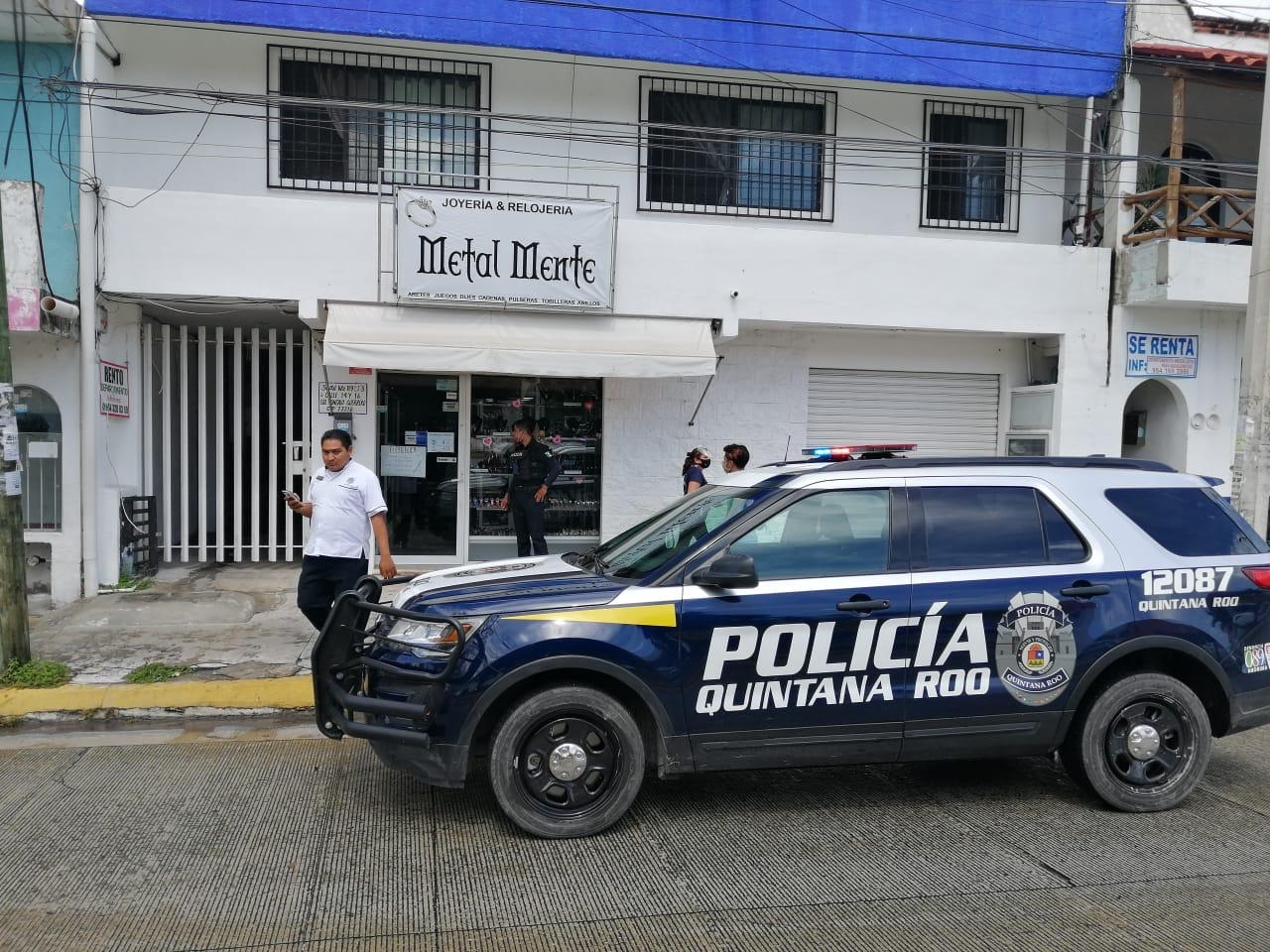 En su huida taxistas intentaron detener el asaltante, pero no lo lograron. Foto: Iván Chuc Montalvo