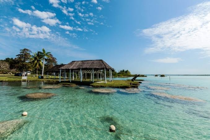 Piden mejorar la vigilancia en laguna de Bacalar