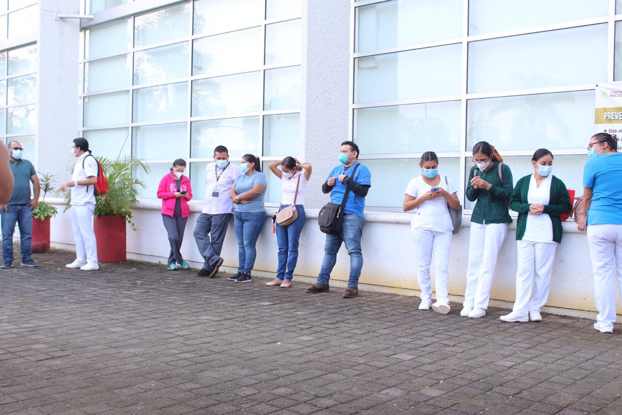 Las autoridades de salud indicaron que se deben reforzar las medidas sanitarias. Las autoridades de salud indicaron que se deben reforzar las medidas sanitarias.