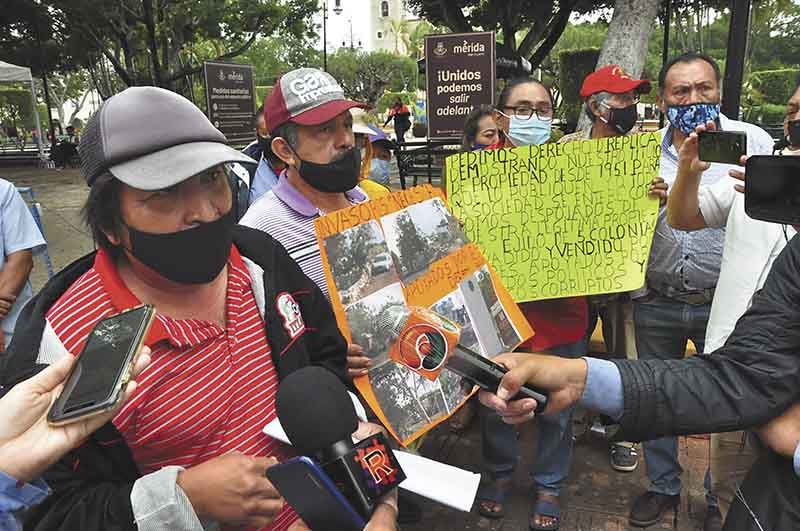 Ejidatarios de Cinco Colonias piden cortar servicios a invasores en Mérida Ejidatarios de Cinco Colonias piden cortar servicios a invasores en Mérida